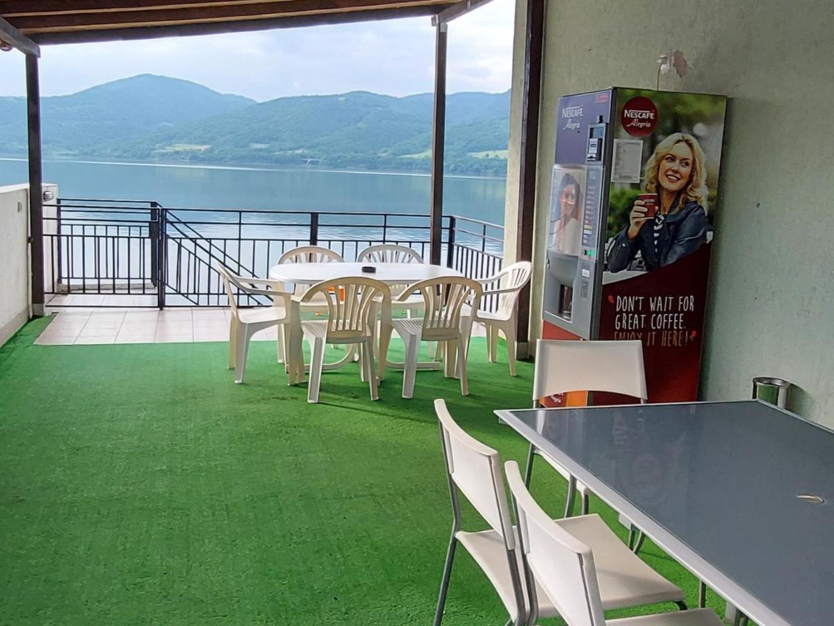 Апартаменты Casa Yuppy Du Ешелница Экстерьер фото